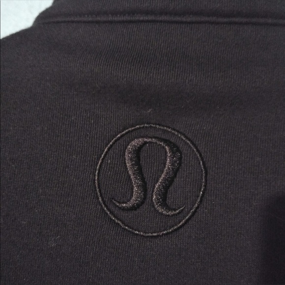 Lululemon Light As Warmth Jacket (8) - Picture 5 of 7
